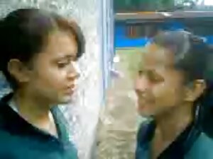 युवा और सुंदर हिंदी मूवी सेक्सी वीडियो हस्तमैथुन.